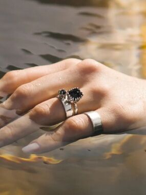 Merewif Ramona ring silver Emerald color